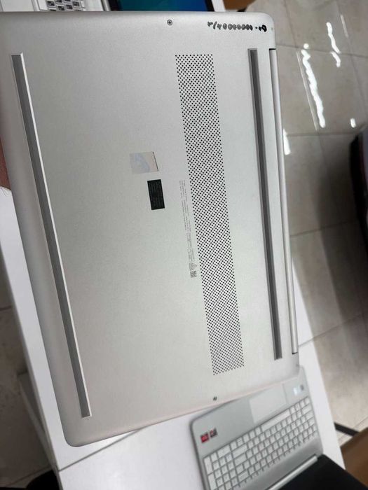 Ноутбук HP Laptop