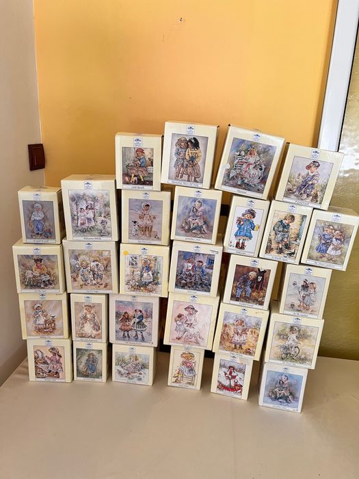 Leonardo Collection Christine Haworth статуетки