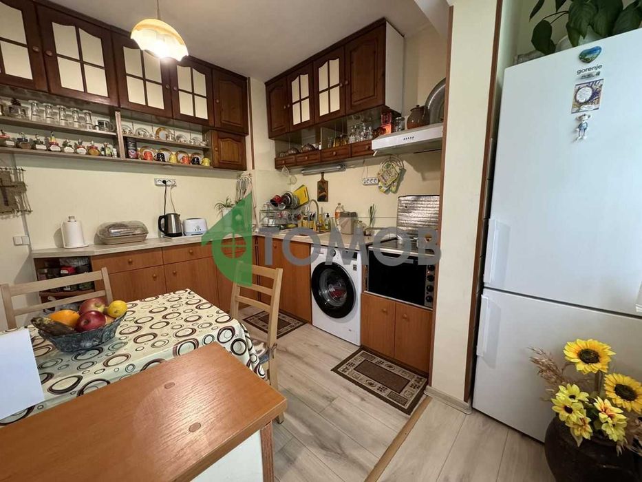 Продава се Тристаен апартамент в Шумен, Добруджански - 76 кв.м за 1974 €/кв.м - Снимка #1