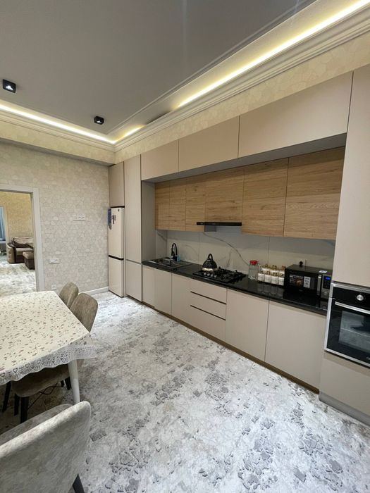 Продаётся 4/8/9 100м2 в Новостройке Яшнабадский р-н