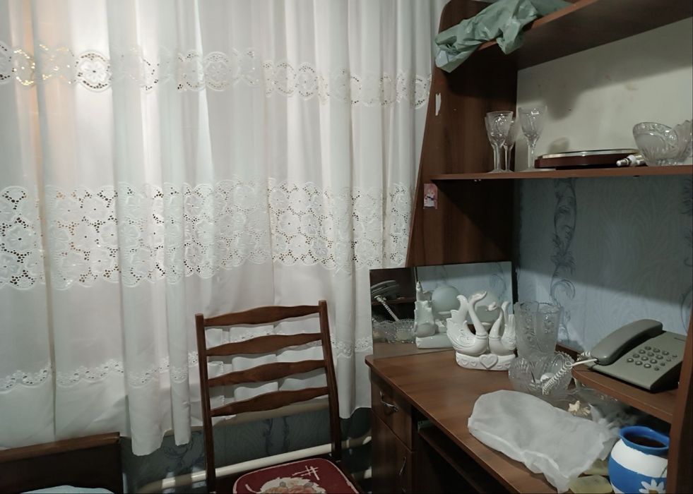 Ттз-2 Продается квартира 2/1/4 балкон 1.5х6 ор-р: Диадора