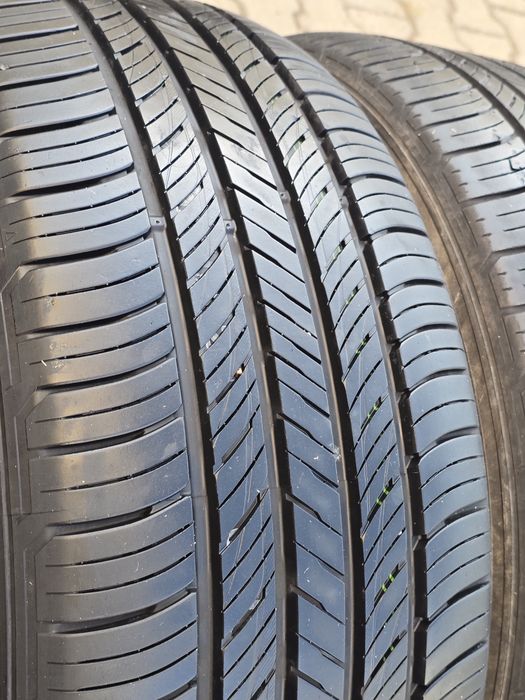 275 50 20 kumho     .
