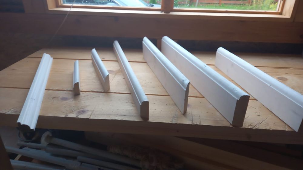 Plintă /colțare din lemn