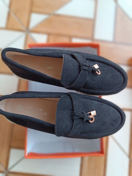 Ayollar oyoq kiyimi loro piano