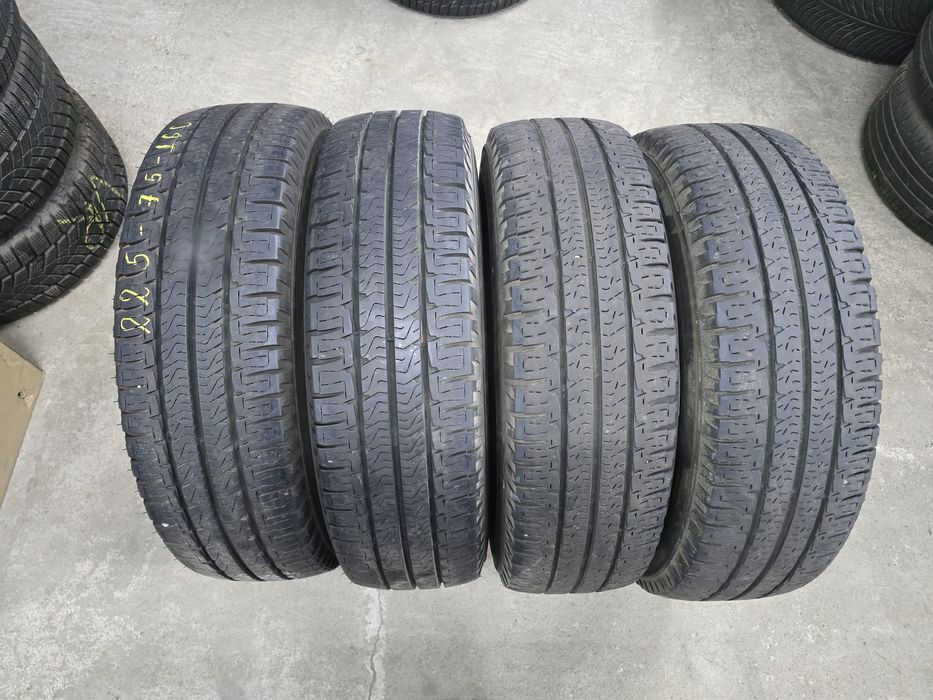 4 Броя Бусови Гуми 225/75/16C Michelin