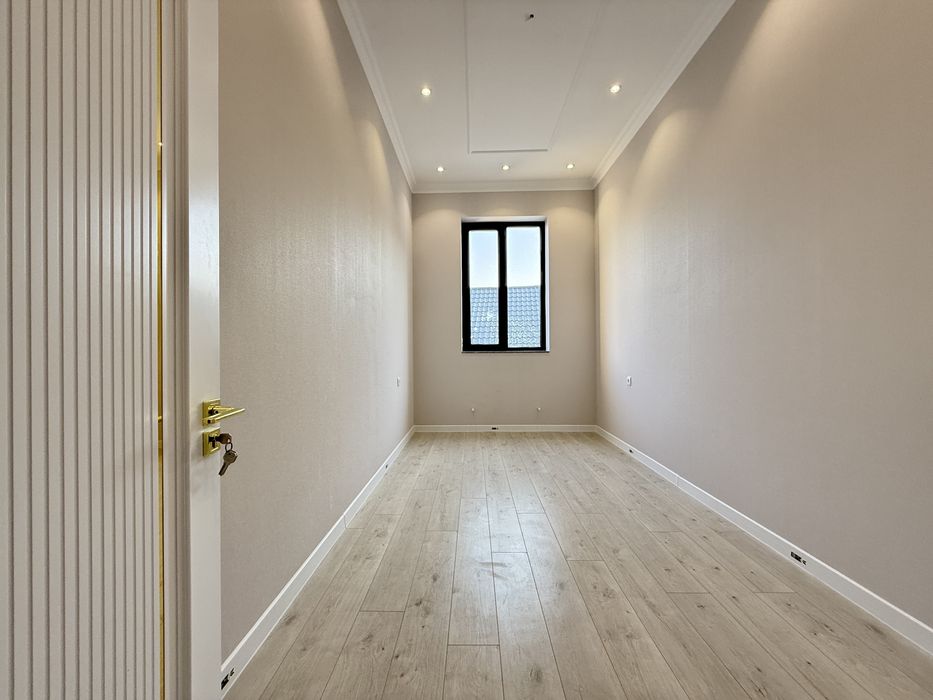 3 қаватли 5 хона ЕВРО уй сотилади! Сергили т. Чоштепа