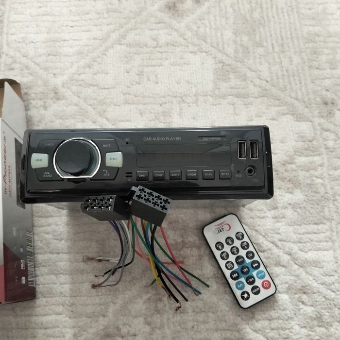 Продам магитоллу jvc, пионер