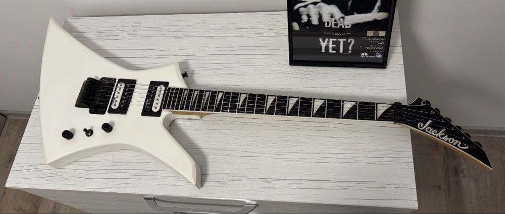 Chitară electrică Jackson JS32 kellys