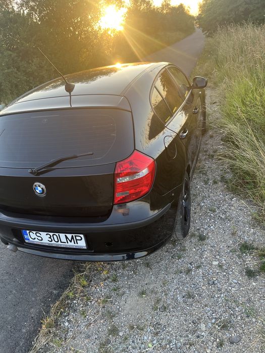 Vand bmw seria 1 an 2009