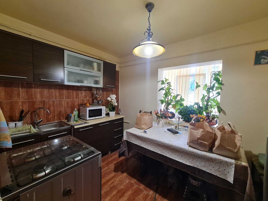 Direct proprietar  apartament 3 camere etaj 4/4 decom 75mp ICIL , Casa Cultura