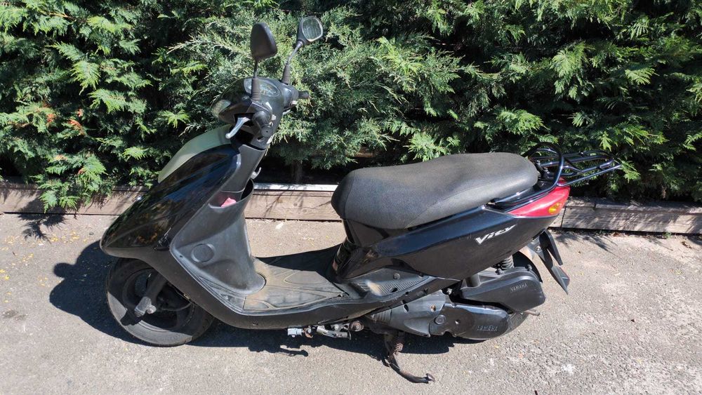 Yamaha Vity, 125cmc, 10000km, injectie, 800 Euro