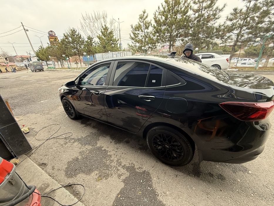 Onix Ltz 4990 km probeg 2025 gbo