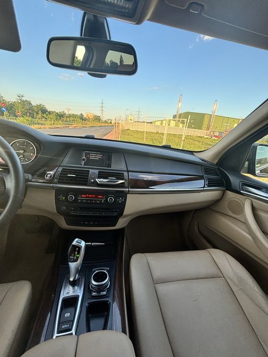 BMW X5 E70 facelift 2012 xDrive30d