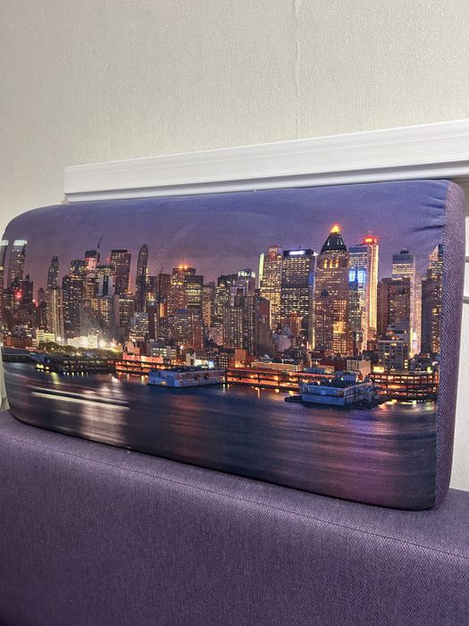 Диван цвет фиолетовый