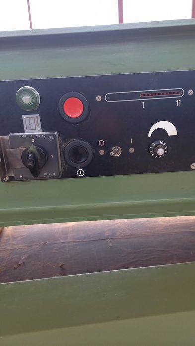 шивачка за фурнир 1300мм. .