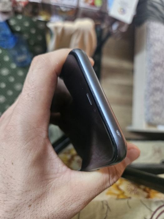 iPhone 11 yaxshi xolatda