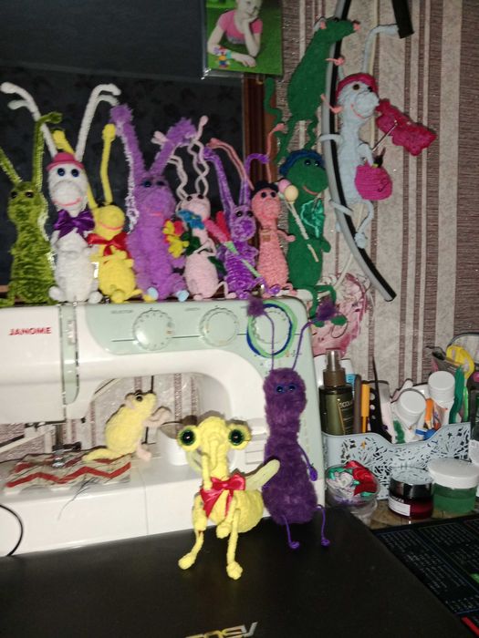 продаются таракашки-букашки