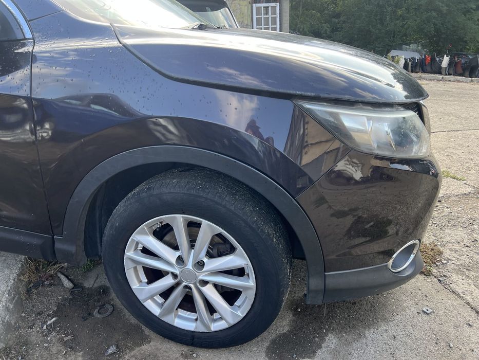 Fata completa Nissan Qashqai 2015