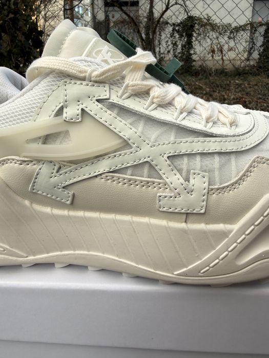 OFF-WHITE ODSY 1000 (white)