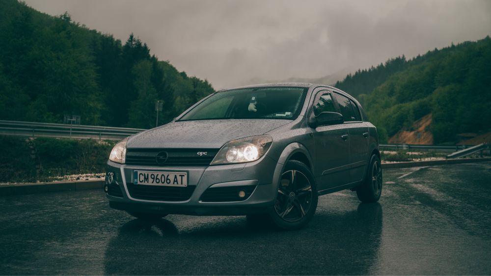 Броня и решетка за Опел Астра H