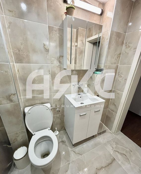 Дава се под наем Тристаен апартамент в София, Младост 1 - 85 кв.м за 747.66 € - Снимка #11