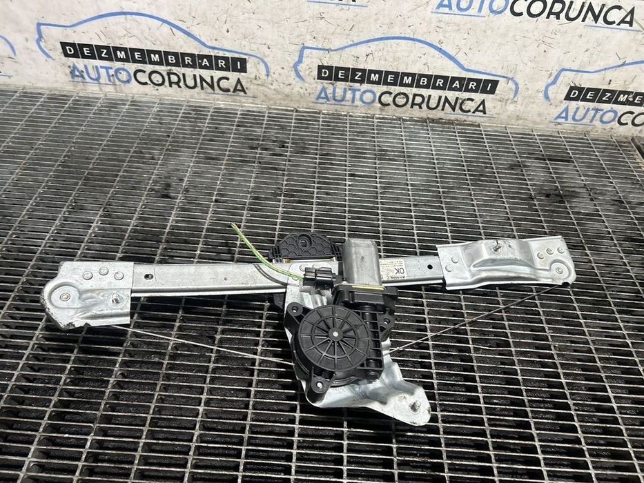 Macara stanga fata Dacia Dacia Logan II MCV 2013 - 2016 Combi 4 Usi (1335)