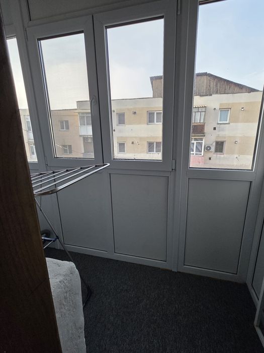 Vând apartament !