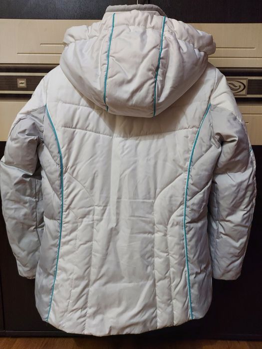 Куртка женская..