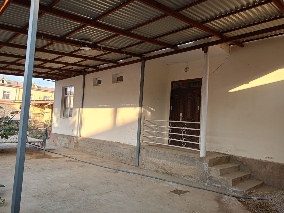 Уй сотилади коттедж 2 Этаж