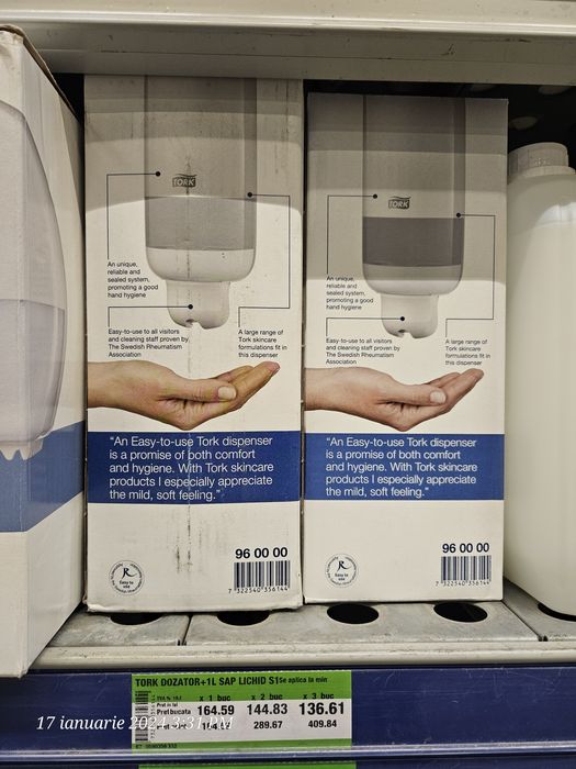 Dozator pentru sapun/ dezinfectant Tork 560000