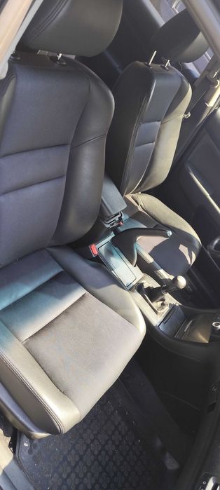 Vând Honda Accord 2004 benzina