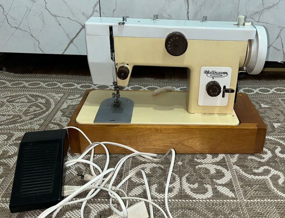 Швейная машина "Чайка"