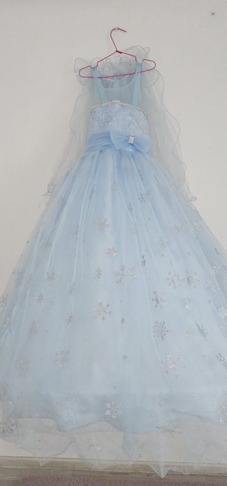 Rochie de ocazie pentru fetițe (9-10 ani)