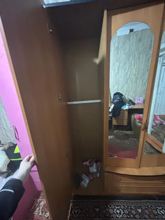 Шкаф отдам бесплатно