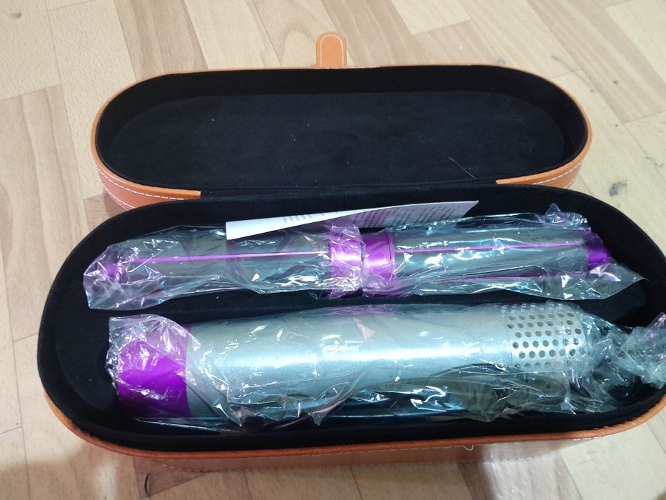 DYSON с 5 насадками