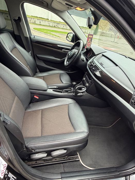 Vand BMW  X1 2013