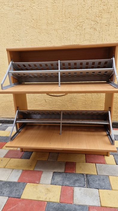 Обувница узкая компактная