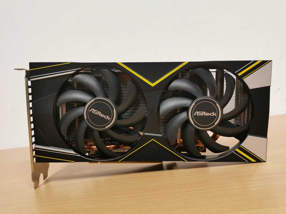 Видео карта Asrock RX 5500 XT Challenger D 8GB OC Edition с гаранция