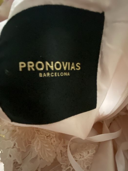 Луксозна бална рокля тип принцеса