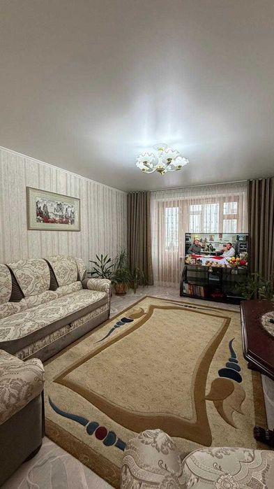 Продам 3-комн квартиру в Центре