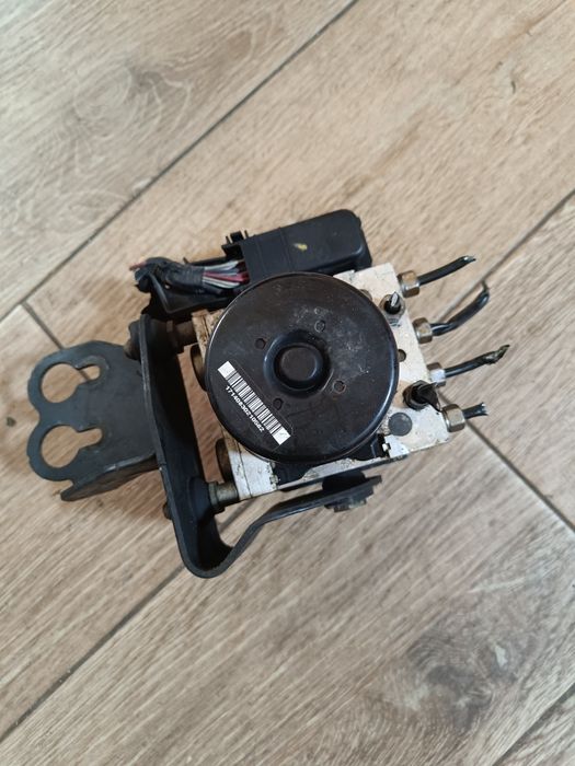 Vând pompa abs jeep compas