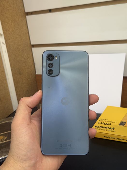 Продом moto e32 в хорошем состояний