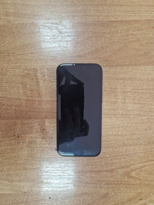 Продам айфон 15 в отличном состоянии