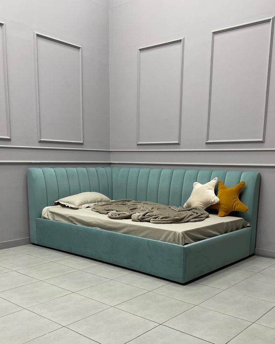 Детская угловая кровать с подъёмным механизмом