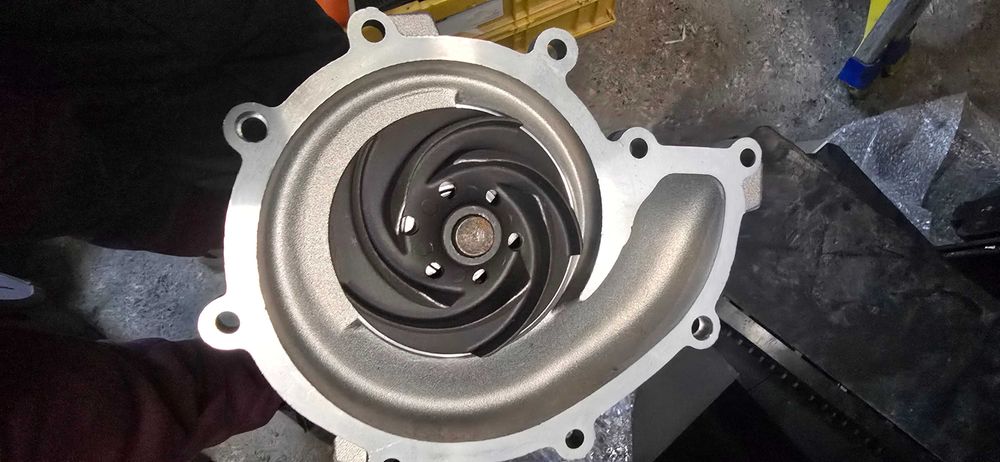 Pompa apa scania SKF
