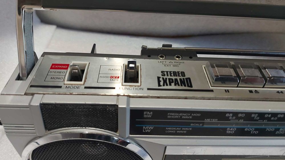 Sanyo M7150LU Stereo Radio Cassette Recorder