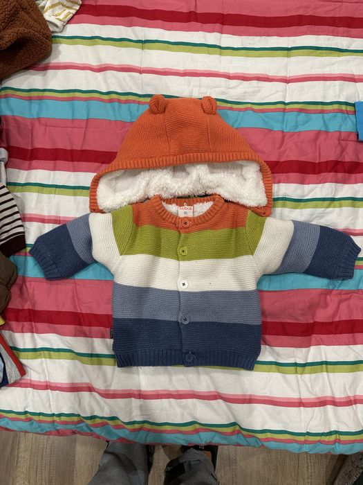 Космонавт и зимни дрешки