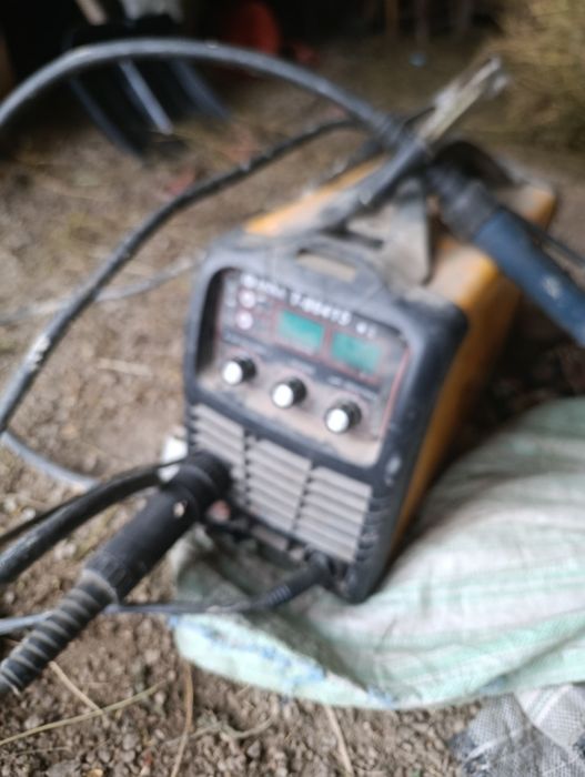 Полуавтомат сварочный апарат