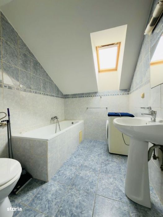 Apartament 2 camere, decomandat, etaj 5, zona Freidorf