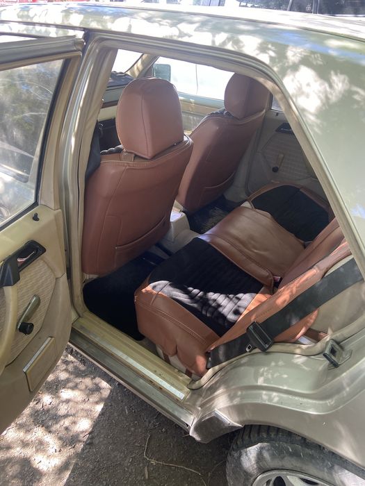 Мерседес W124